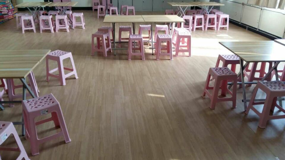 pvc地板廠家